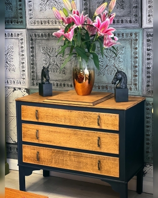 OXFORD NAVY CHEST OF DRAWERS