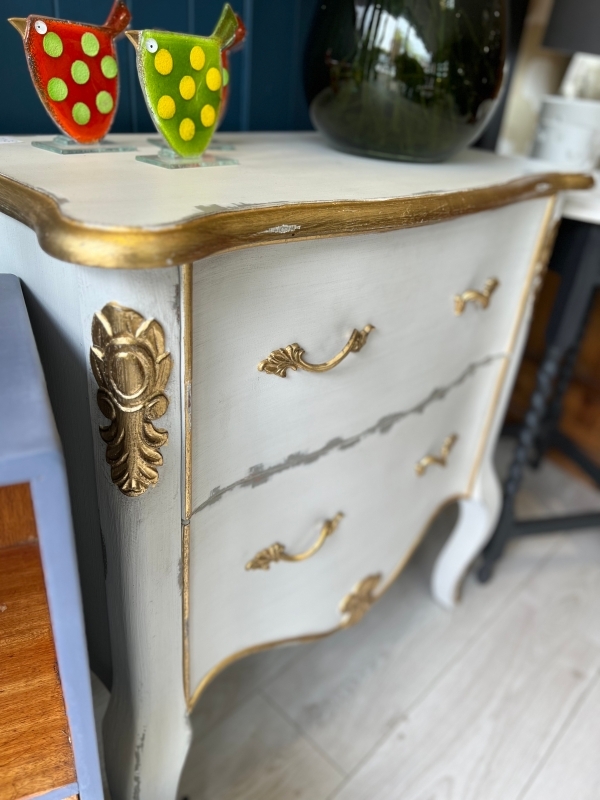 VERSAILLES CHEST OF DRAWERS