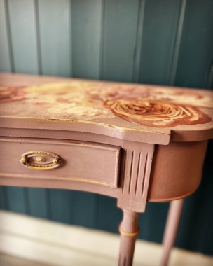 EMILE PINK ROSE CONSOLE TABLE