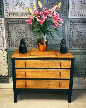 OXFORD NAVY CHEST OF DRAWERS